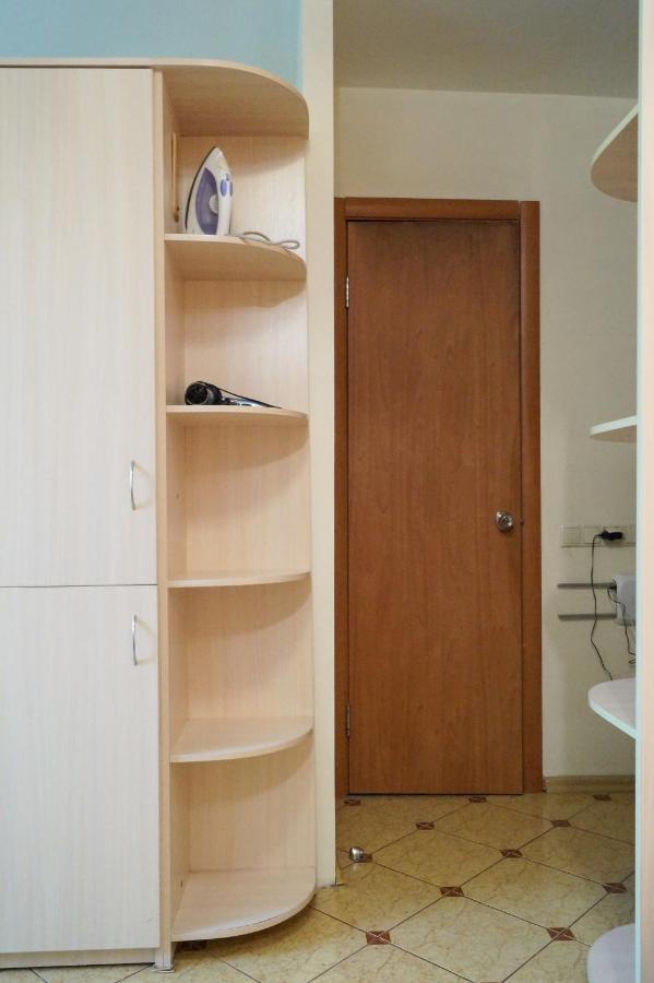 Khoroshaya Kvartira Goloseevskaya 3 Kiev Ngoại thất bức ảnh