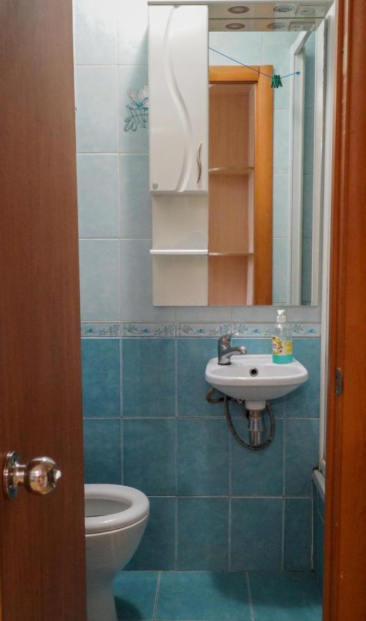 Khoroshaya Kvartira Goloseevskaya 3 Kiev Ngoại thất bức ảnh